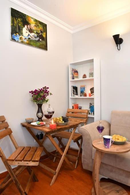 Taksim Private Terrace Close To Antique Store Galata Port Cihangir Apartament Stambuł